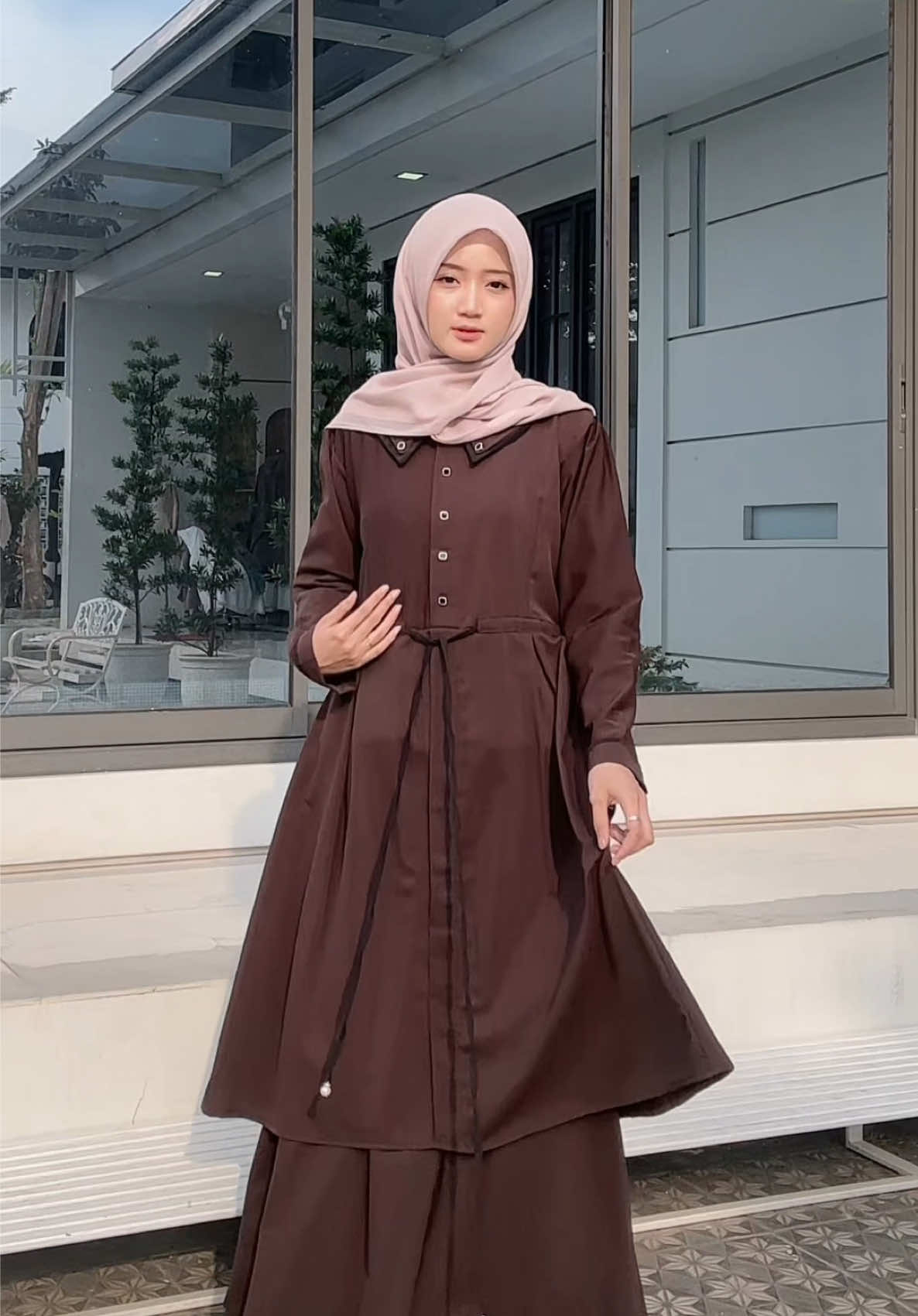 tunik baru dari bhanu🥰‼️ #fypviralシ #tunikkekinian #viralvideo #trendingtiktok #tunikabaya #hijabstyle #muslimahwear #muslimahcantik #muslimahhijrah #muslimahsyari #muslimahstyle #muslimahfashion #terbaru2025 #hijabstyles #OOTD #fashionmuslimah #dressmuslimah 