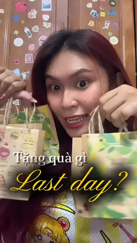Nghỉ việc tặng gì cho đồng nghiệp ? #CapCut #genz #genzdilam #chuyendilam #review #reviewquatang #fyp #xh #xuhuong 