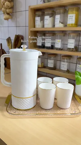 Sesuai sangat pakai harian,jenis plastik tak risau pecah ,nampak moden,harga terlajak murah! Memang x menyesal grab set mcm ni😍 #setjugplasticviral#setjugcawan#jugcawanplastik#jugcawanviral 