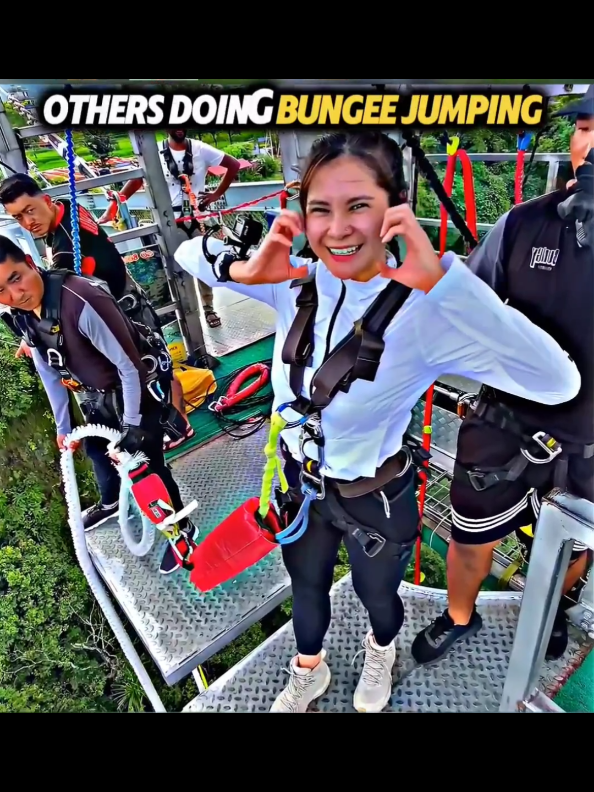 Others Doing Bungee jumping vs this man ☠️ #trollface #viral_video #bungeejumping 