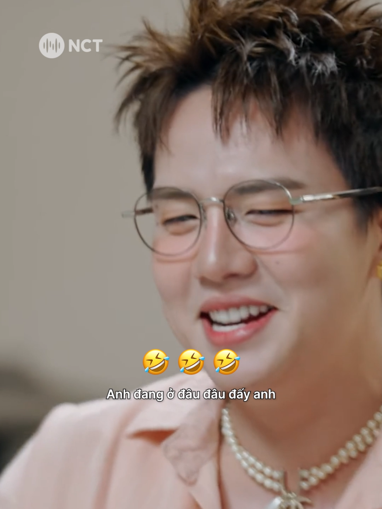 Mong chị Hương Giang thấy và khen =)))) #duykhanh #antruong #huonggiang #xinviec #funnyvideos #xuhuong #viral #trending #tiktokgiaitri