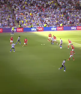 Last friday night 😍.•filler edit.         #swfc #fyp #championship #championship #sheffieldwednesday #eflchampionship #PremierLeague #skysports #swfcedit #fridaynight #getinn 