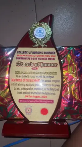 The model of the year award in my school goes to me🫶🏻🥰🥹❤️#modeloftheyear #model #schoolofnursing #studentnurse 