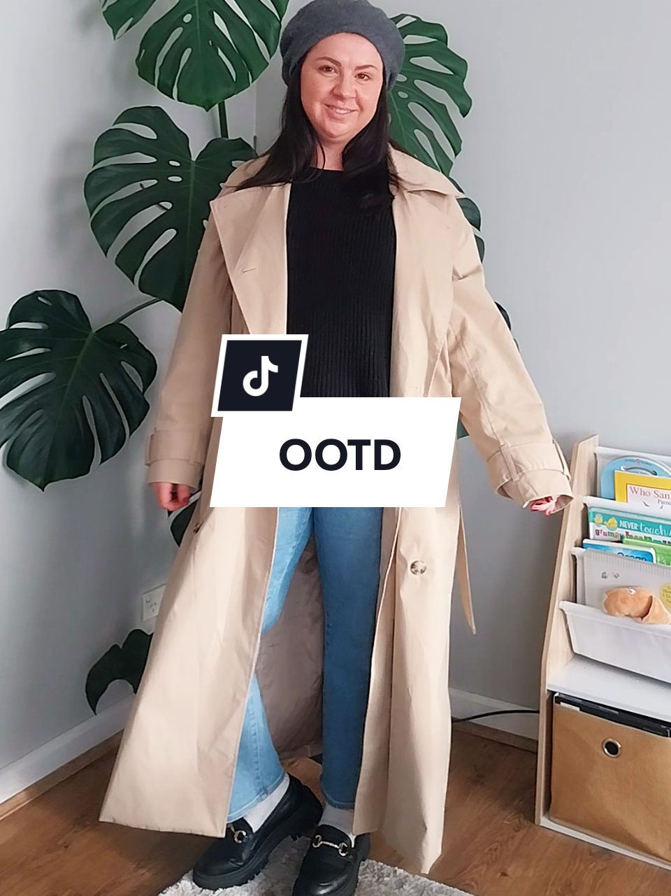 A cosy OOTD to wear to work on this chilly winters day ❄️ #WorkOOTD #OOTD #WinterOOTD #TrenchCoat #Beret #FindingMyStyle