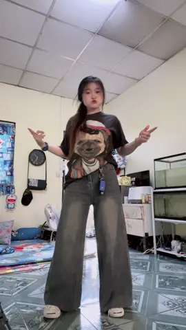 #กางเกงยีนต์ขากระบอกใหญ่ 👖 #กดตักกร้าเลย🧺 #ฟีดดดシ #อายุ29 #ตัวเล็กขับหลีด🦗 #อย่าปิดการมองเห็น #พิกัดตักร้าหน้าโปรไฟล์ 