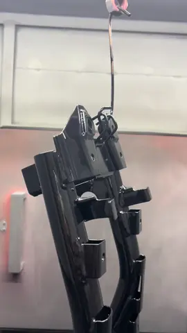 Done lagi om rangka f1zr nya • powder coating warna hitam high glossy tahan bensin Bagi yang mau powder coating rangka dan part lain nya bisa cus langsung ke bengkel kita 📍Kec. Manis mata, Kab. Ketapang KALBAR ☎️ 081256469230 #powdercoatingketapang #sandblastingketapang #vaporblastingketapang #f1zr #2stroke #ketapangkalbar #kalimantanbarat #manismataketapang #airupas #marau #jelaihulu #sandai 