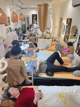 Hoạt động ca chiều 4/8 #chamsocdaseo#chamsocda#chamsocdamun#chamsocdanam#tanbinh#govap #Lequynh#Lqspa#hocnghespa  #chamsocda #lequynhspa #vienthammylqspa #nanmunbangtay #nanmunbangtambong #nanmunbangcay#goidauduongsinh