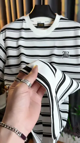 Áo thun kẻ sọc Dream DAVUBA nam nữ #aothun #aothunkesoc #reviewthoitrang #xuhuongtiktok 