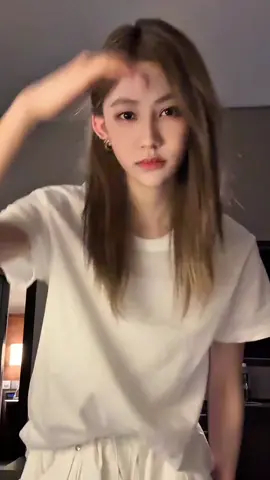 [Douyin update] cuối cùng cũng lên trend rồi đây =))))) #袁一琦 #yuanyiqi #viênnhấtkỳ #yyq #xh #fyp 