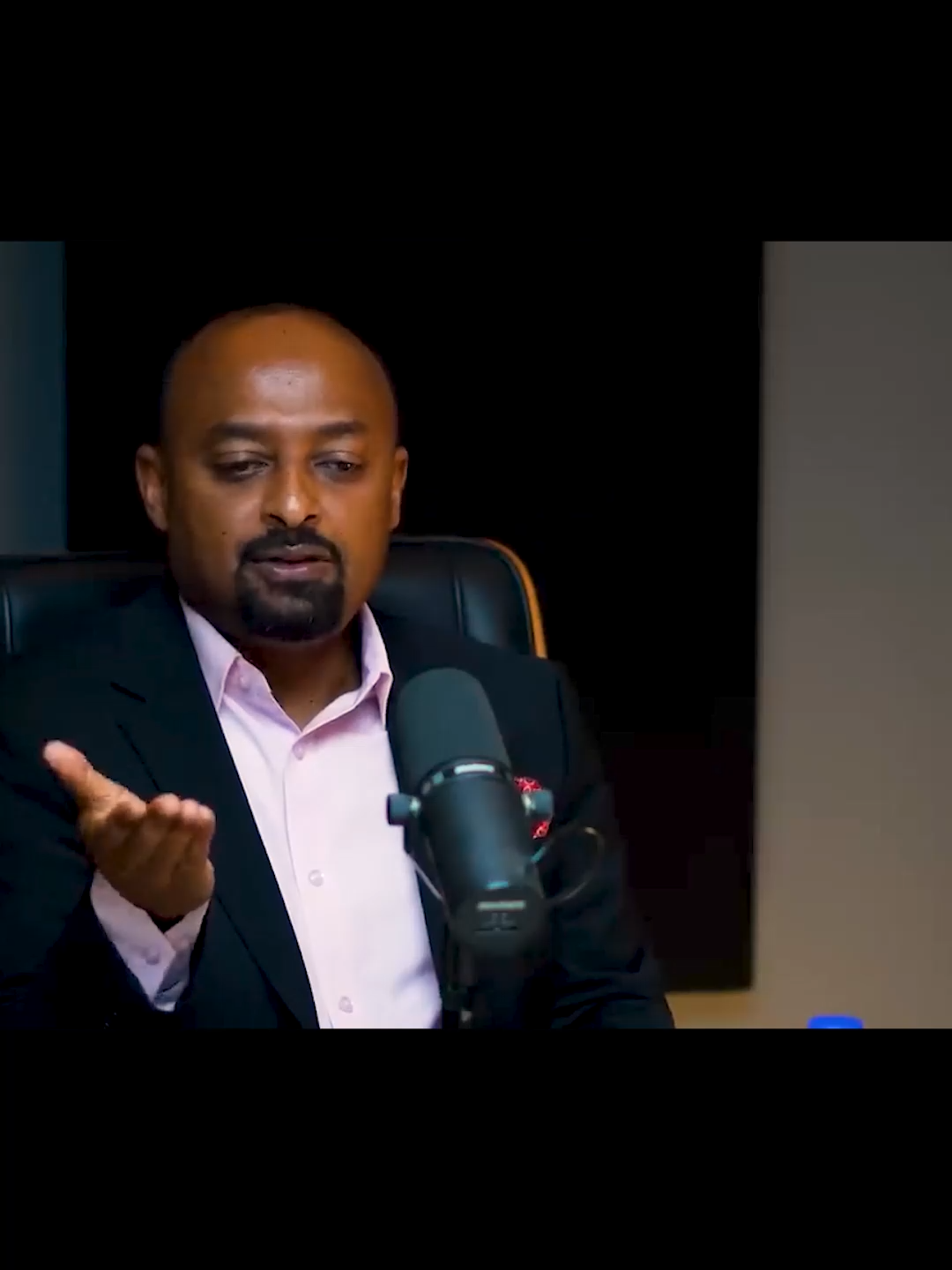 How to manage your restaurant menu? Dawit shares his tips: If an item sells less but has good margin, market it more. If it sells well but profit is low, adjust the margin. Full episode our channel.