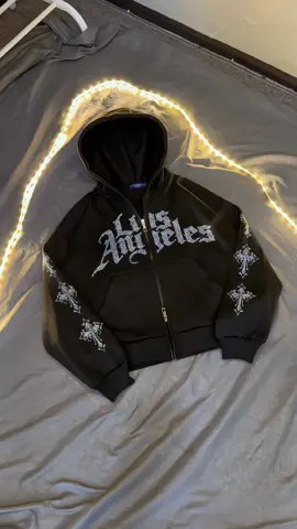 Buruan Sebelum Harga naik🫵🏻🥶 #fyp #foryou #hoodie #hoodieboxy #zipper ##losangeles #ringtone #hoodies #rram_dan 