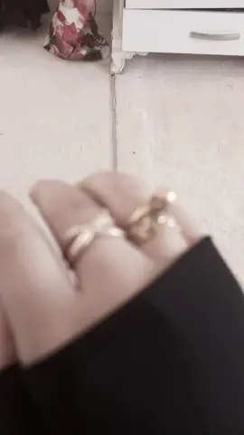 هالمرة مو مخطوبة متزوجه 💔🥺