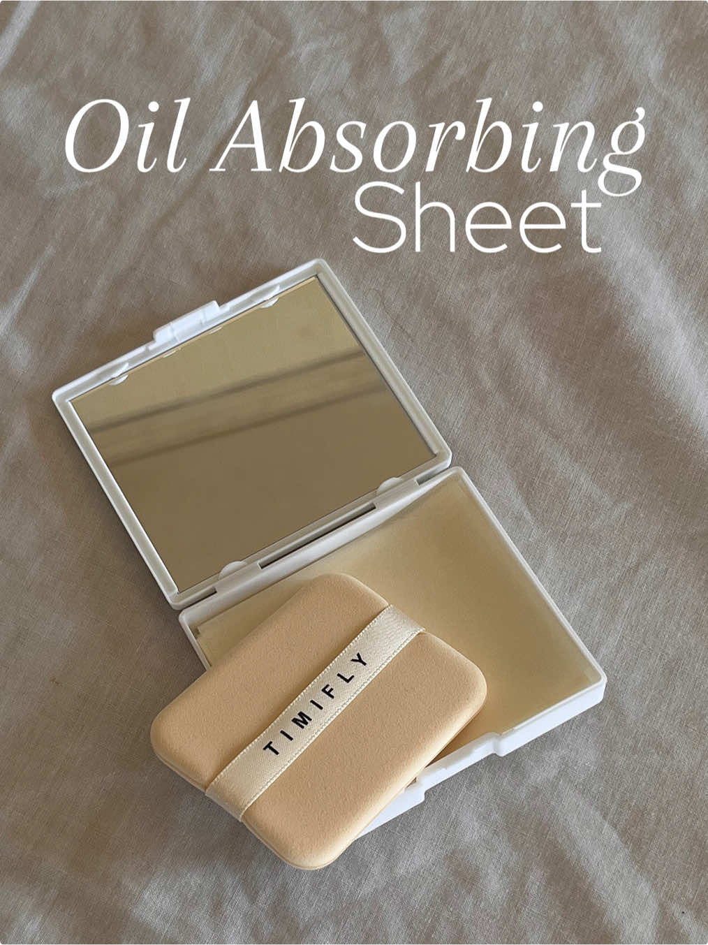 my LIFE SAVER oil absorbing sheet from @missbeauty_store_ 🥰✨#oilyskin #oilabsorbingpaper #skincare #oilcontrol #oilyskintips #oilyskinroutine #facecare 