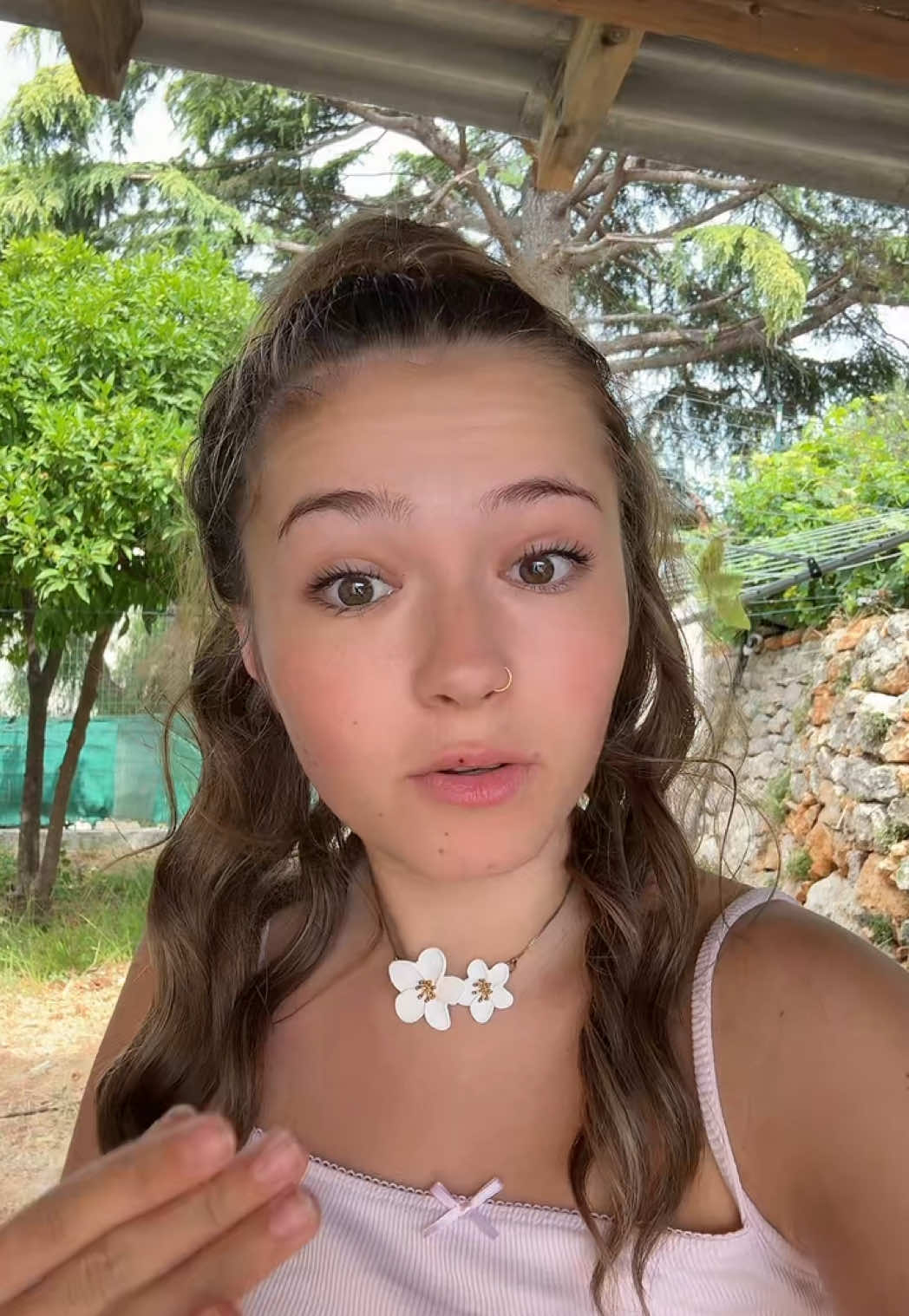 @Lumilla ϕ prends soin de toi mv et les autres, aller voir ailleurs si j’y suis 