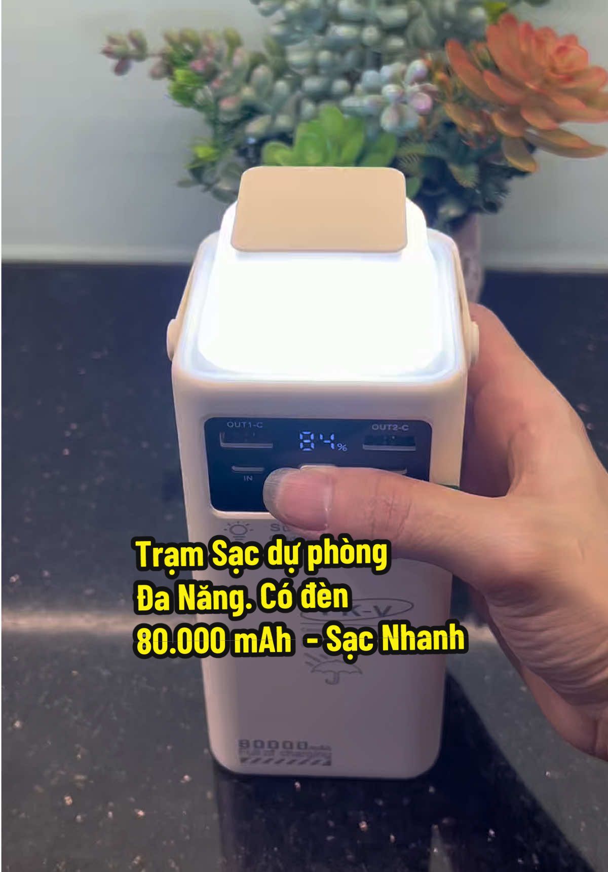 ☘️ Dùng Cả tuần không hết điện . Gọi là trạm Sạc đâu có sai . Dung lượng lớn 80.000mAh lại Hỗ trợ sạc nhanh . Ưng thật sự #nhan_9292 #review #xuhuongtiktok #viralvideo #LearnOnTikTok #viral #dogiadung #giadungtienich #reviewdogiadung #sac #sacduphong #sacnhanh #sacduphongsieudungluong #sacduphong80000mah #tramsacduphong #pinduphong #sacdienthoai #sacdanang #tramsac 