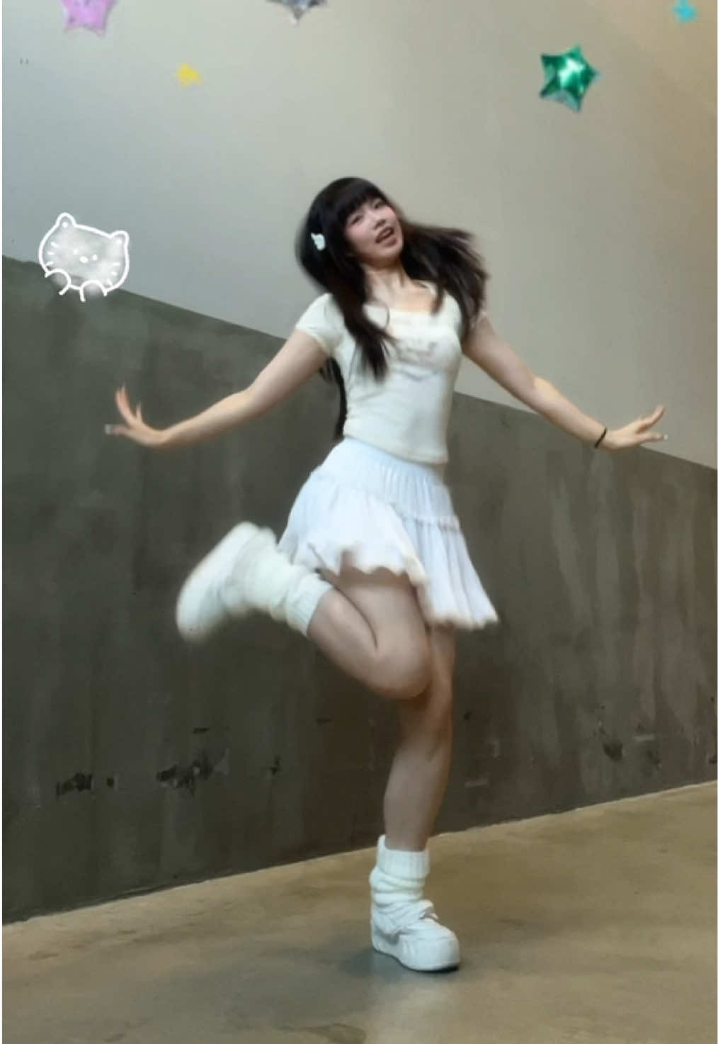 I really like this part!#illit #아일릿 #dothedance #빌려온고양이 #iroha #kpop #dance #dancecover #fyp 