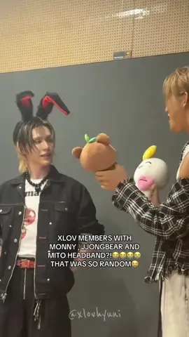 and not that one member made jjongbear and monny kissing 🤣 he is jongsang shipper i guess 🤣 #ateez #ateez_official_ #xlov #hyun #wumuti #fyp 