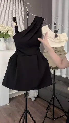 Váy Lệch Vai Thiết Kế Cá Tính Dáng Ngắn Kèm Quần Trong...#vayxinh #vayngan #vaylechvai 