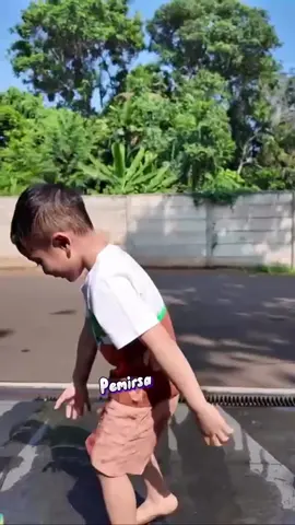 Mantra pemanggil hujan!! 😆😆😆