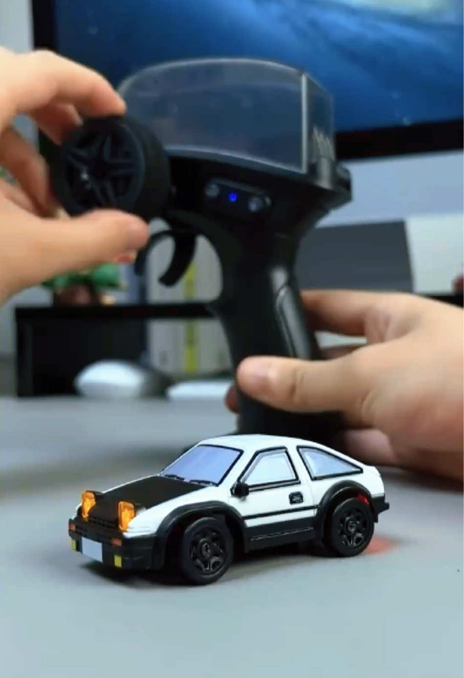 Ae86 siêu mini #ae86 #xeminidieukhientuxa #rc #dochoi #rcmini 