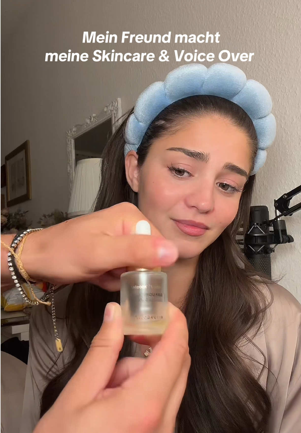 Lasst ein Like da für die Mühe von meinem boyfriend 😂#fürdich #boyfriend #skincare 