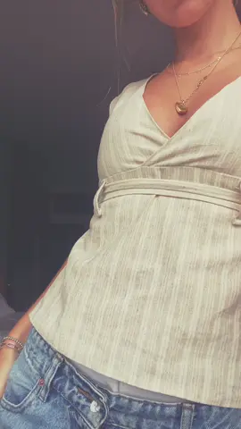 New top ! #madebyme #trending #fashion #sewingtiktok #fyp 