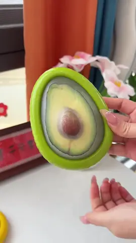 Easy to keep fruit fresh😏#gadgets #coolgadgets #coolstuff #shopping #product #amazonfinds #LearnOnTikTok #tiktokmademebuyit #fyp 