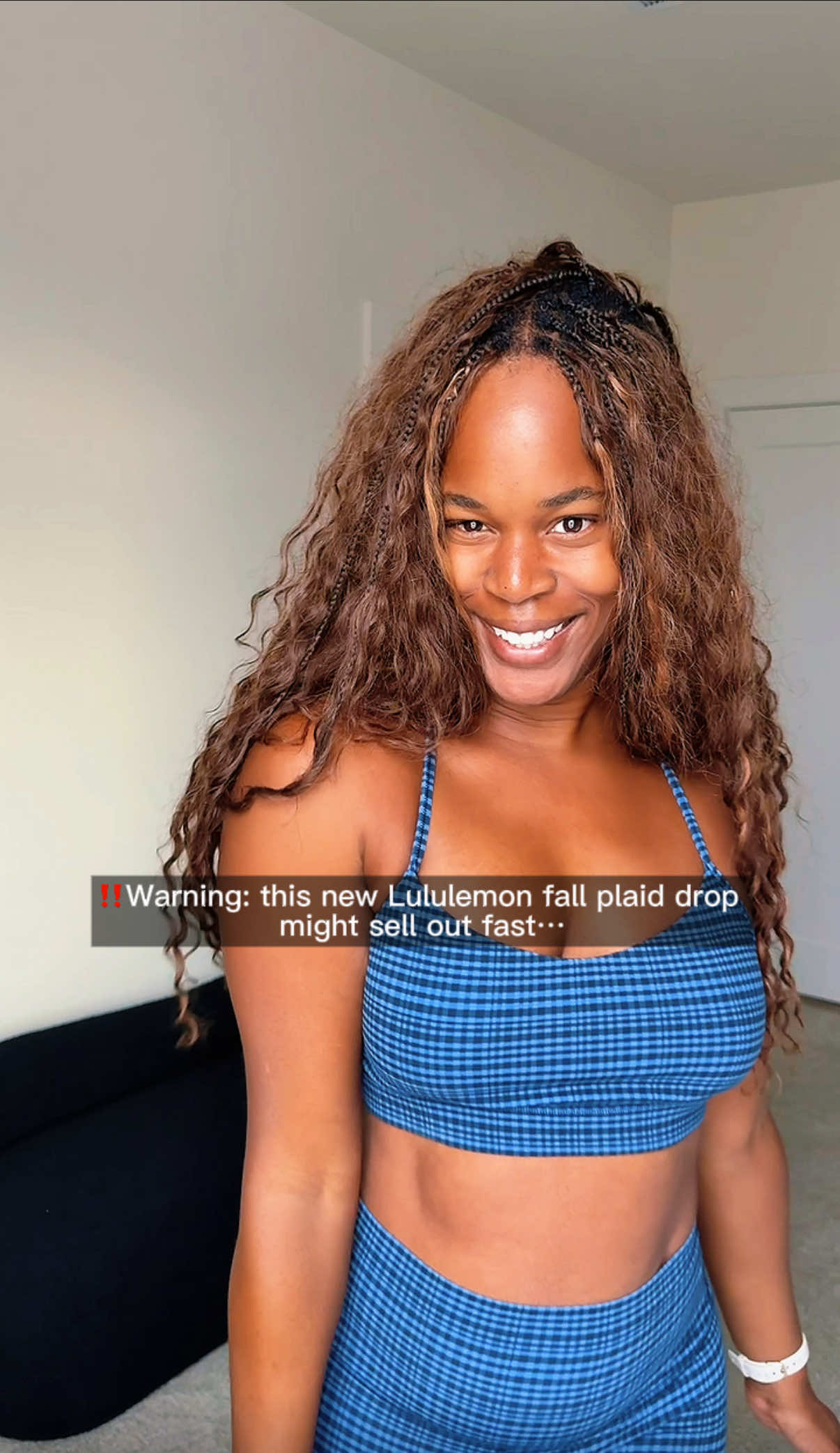 Plaid + fall = everything I needed.  @lululemon understood the assignment 🍁 LTK: virtu_interiors #fall #lululemon #activewear #OOTD 