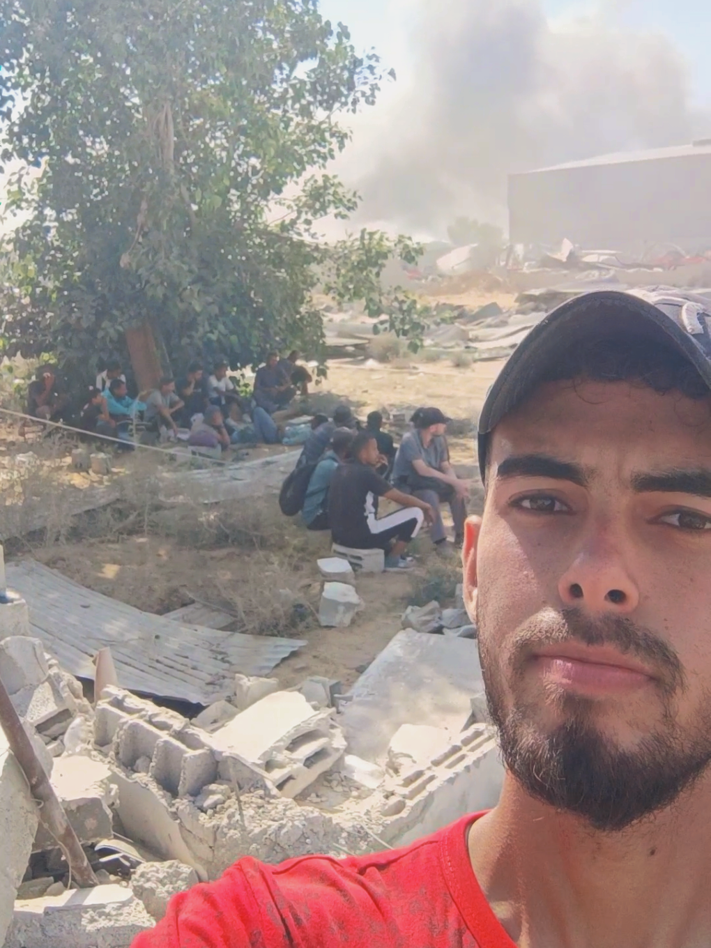 هذه مساعدات الذل والموت وليس مساعدات إنسانية كما يدَّعون🚫😌 #غزة_تموت_جوعاً   #حسبناالله_ونعـــــم_الوگيـــــــل💔🥺☝️  #fyp #CapCut #explore #tiktok #Gaza #foryou #palestine #