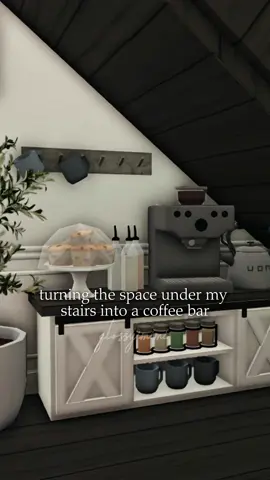 A simple space filler for all the coffee lovers ☕️ #glossyimimi #bloxburg #roblox #welcometobloxburg #bloxburgbackyard #bloxburgbuilder #bloxburggiveaway #bloxburgcontent #wtb 