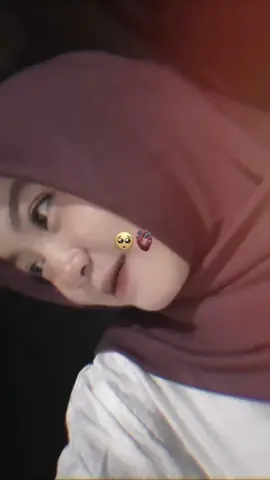 uripku kapan penake ya allah, aku kesel kabeh masalah morone ning aku, opo opo kudu usaha dewe, aku ramudeng kudu pie mlakune arahe ngendi, arep cekelan sopo 🫀:sabar, ojo nyerah, ayo ngadek jejeg diadepi siji siji insyaallah iso☺ #fypage #sadstory #trending #slowmo #xybca #sadvibes #lagujawa #fypシ゚ #capcut #fyppp 