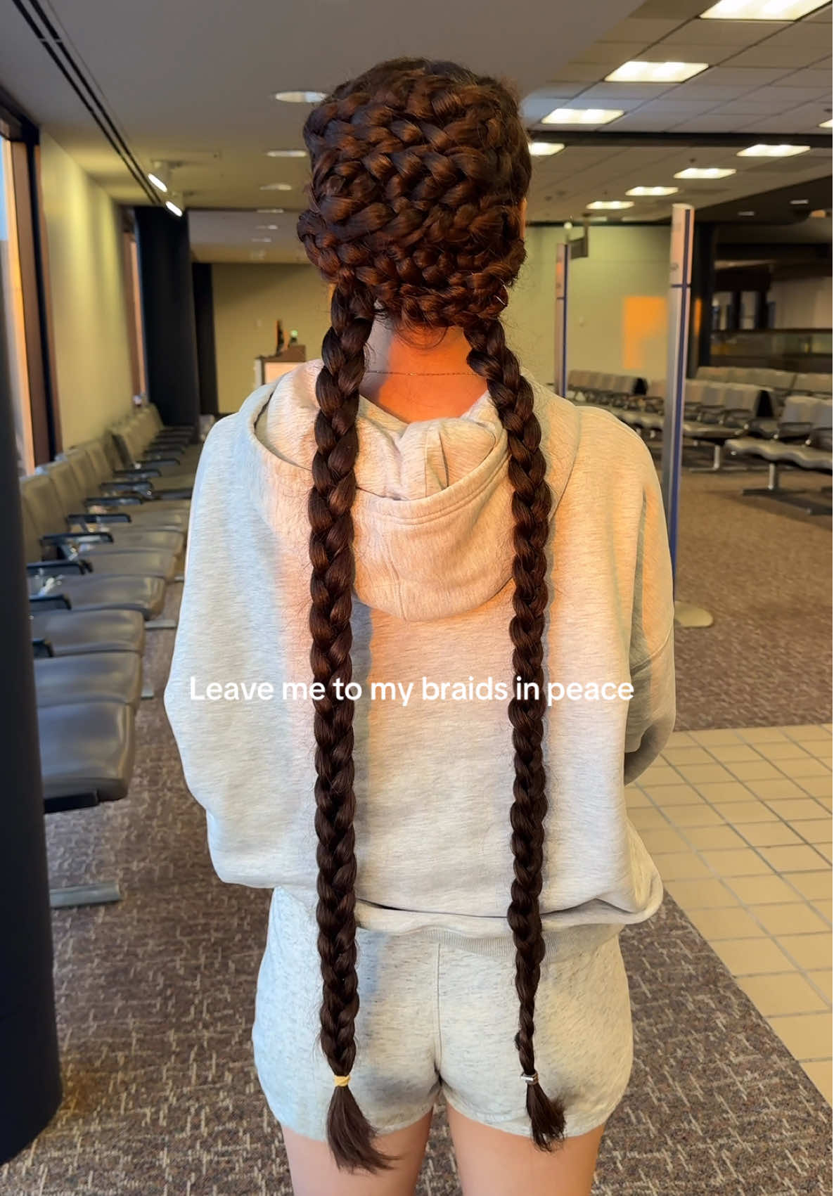 My casual airport hairstyle ✈️ 