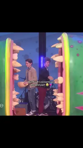 JAJAJAJA 🫶🏻#noahschnapp #StrangerThings #funnyedit #noahschnappedit #Viral #xzyabc #foryou #foryoupage #fyp #hilariouspetstiktoktv 