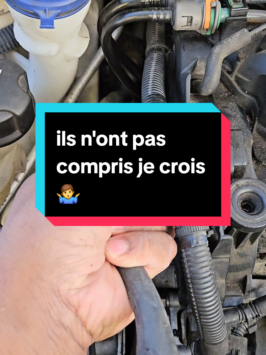 Réponse à @106_rllye_s1_ les gens n'ont pas compris ce que ve voulais leurs montrer 🤷‍♂️ #pourtoi #outils #distribution #peugeot #auto #mecanique #panne 