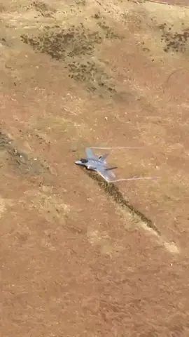 F35 lightning ⚡  f35 show  air force  #f35 #f35lightning #flighthouse #usa_tiktok #fypシ #fyp #usaairforce 