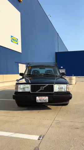 Fun Fact: The IKEA  Founder and CEO “Ingvar Feodor Kamprad”drove a Volvo 240 until he passed away in 2018. The IKEA hotdog also fits perfectly in the 240 dash shelf🤷‍♀️ #volvo #volvo240 #volvo245 #carsoftiktok #volvo244 #car #oldcar #oldcars #vintagecars #240 #volvo200series #1991volvo240 #1991 #volvo242 #vintageaesthetic #california #ikea #ikeahack #ikeafinds #ikeatok #blackcars @IKEA USA 