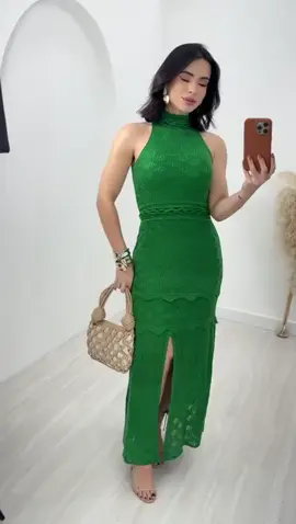 Vestido longo tricot, linha golinha alta elegante. Encontre na shopee agora, através do id 👉AMA-STK-GKM #vestidolongo #tricot #modafeminina #comprasonline #fyp #fyyyyyyyyyyyyyyyy 