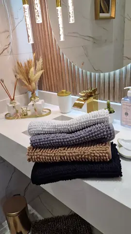 ✨ Um charme para o seu ambiente! O tapete bolinha é fofinho, confortável e dá aquele toque moderno e divertido à decoração. Ideal para quartos, salas ou onde você quiser mais aconchego! 🛋️💕 #TapeteBolinha #DecoraçãoComEstilo #CasaAconchegante #ToqueDeConforto #DecorCriativa #ShopeeAchadinhos #DicaDeDecoração