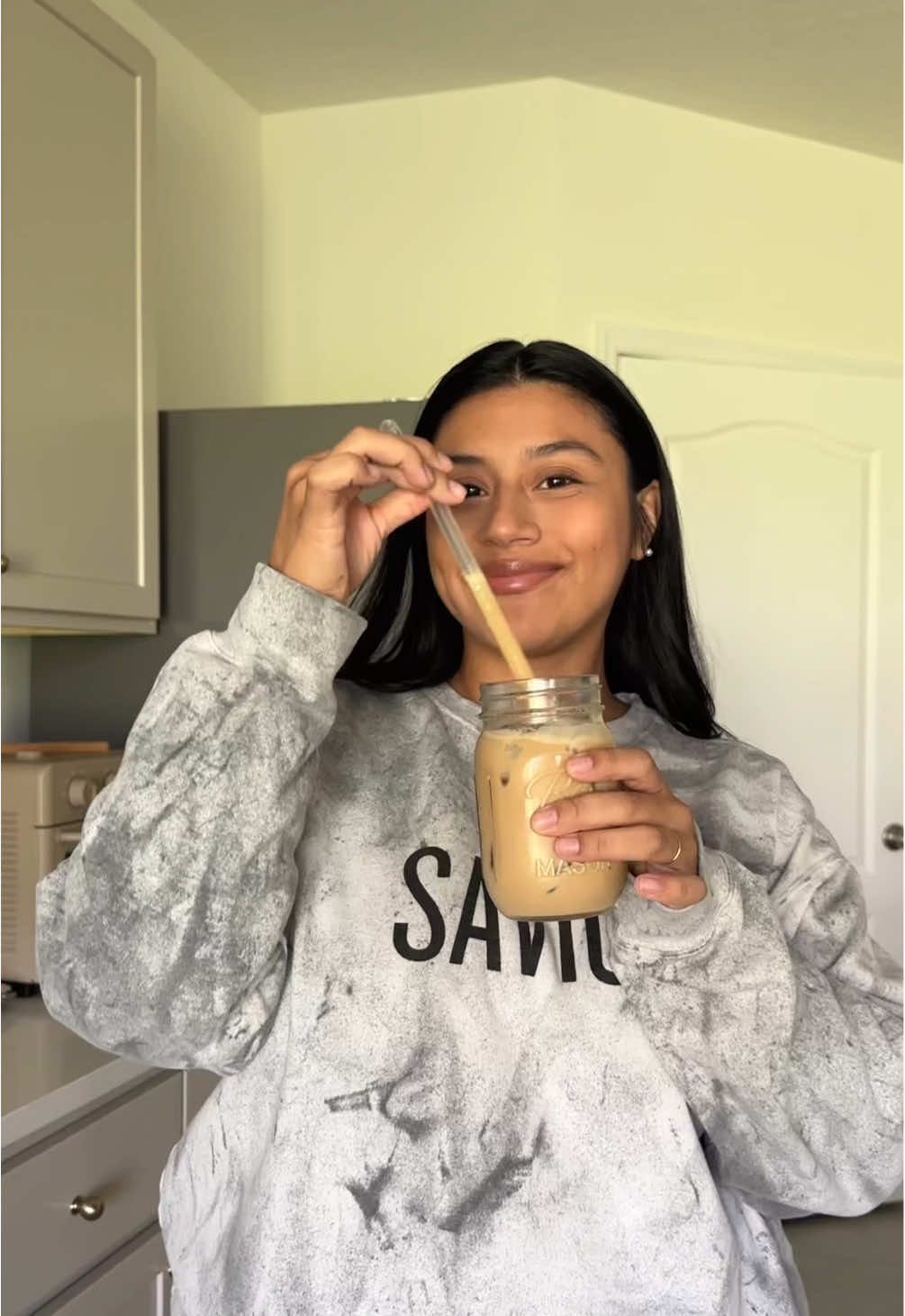 Hoping that with this change, I can shed some weight without going into a big calorie deficit. My milk supply comes first, even if that means some of the baby weight stays on longer than I would like!🫶🏽 ##postpartumbody##postpartumjourney##breastfeedingmom##whatiatetoday##wieiad