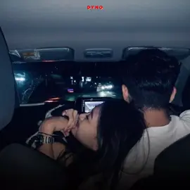 ခဏလေးနဲ့ခွဲမသွားချင်ဘူး အလိုအပ်ဆုံးသစ္စာပေးလှည့်ပါ 👫