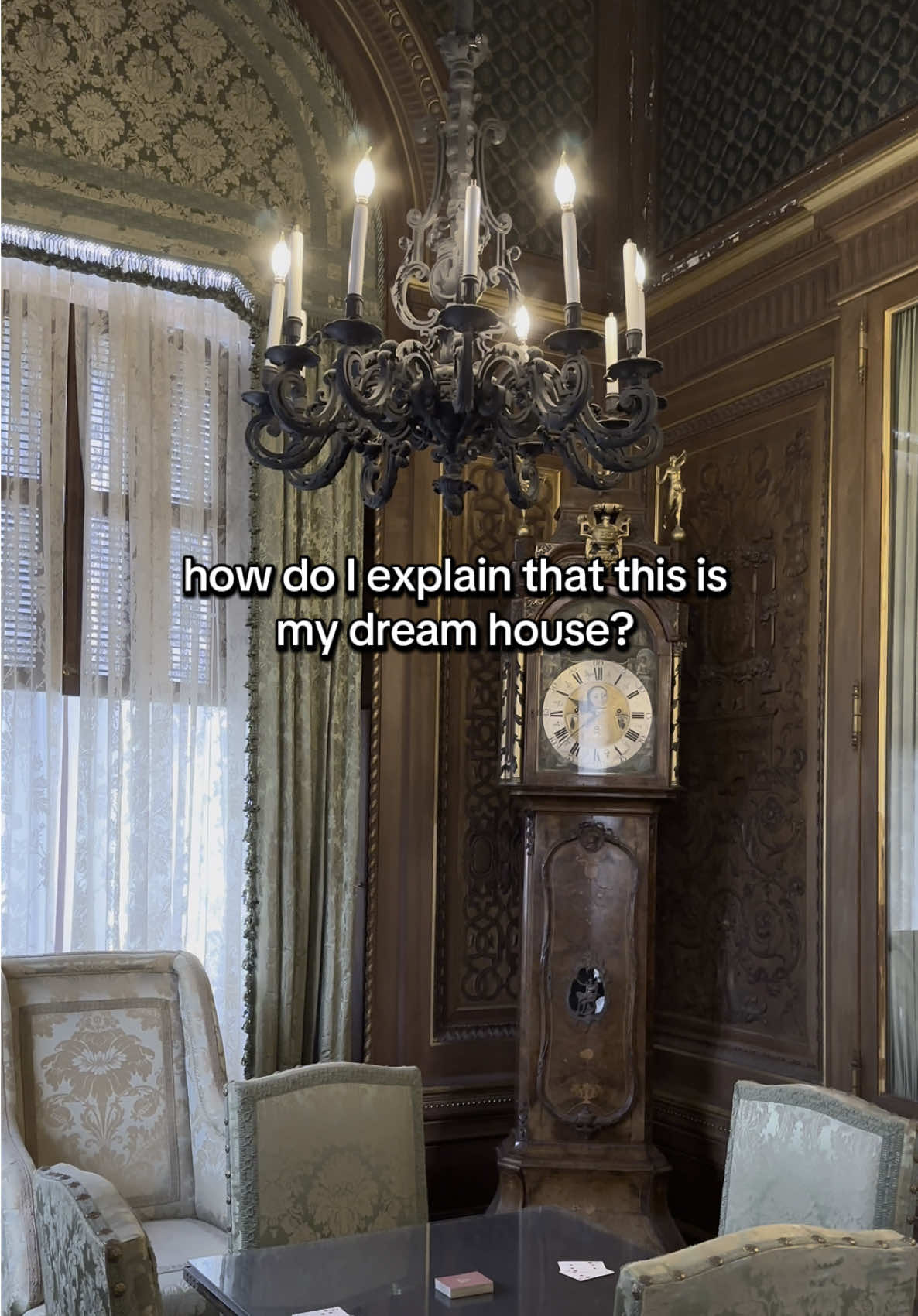 Malfoy Manor, anyone? 🍏 #BookTok 