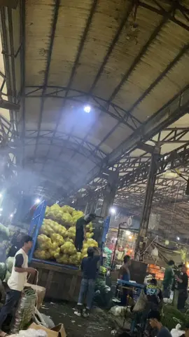 Jaman saiki nuruti gengsi ora mangan#kulipasar😎 #pasarindukcibitung #fypシ゚viral #promoseruweekend #🥬🌽🍅🍆🥔🌶️🥗🍠🥦🧄🧅🫑🫛🫜🥒🥕#trendingtiktok #masukberandafyp #fouryoupage #fypkusaatini 