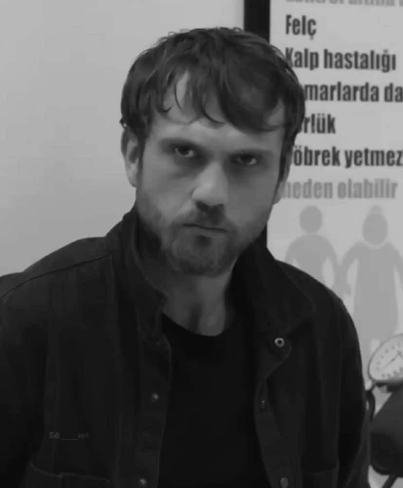حبيبي اليوم الك حنيت!    #ياماش_كوشفالي #arasbulutiynemli #yamaçkoçovalı #çukur #turkey #turkishseries #الحفرة 