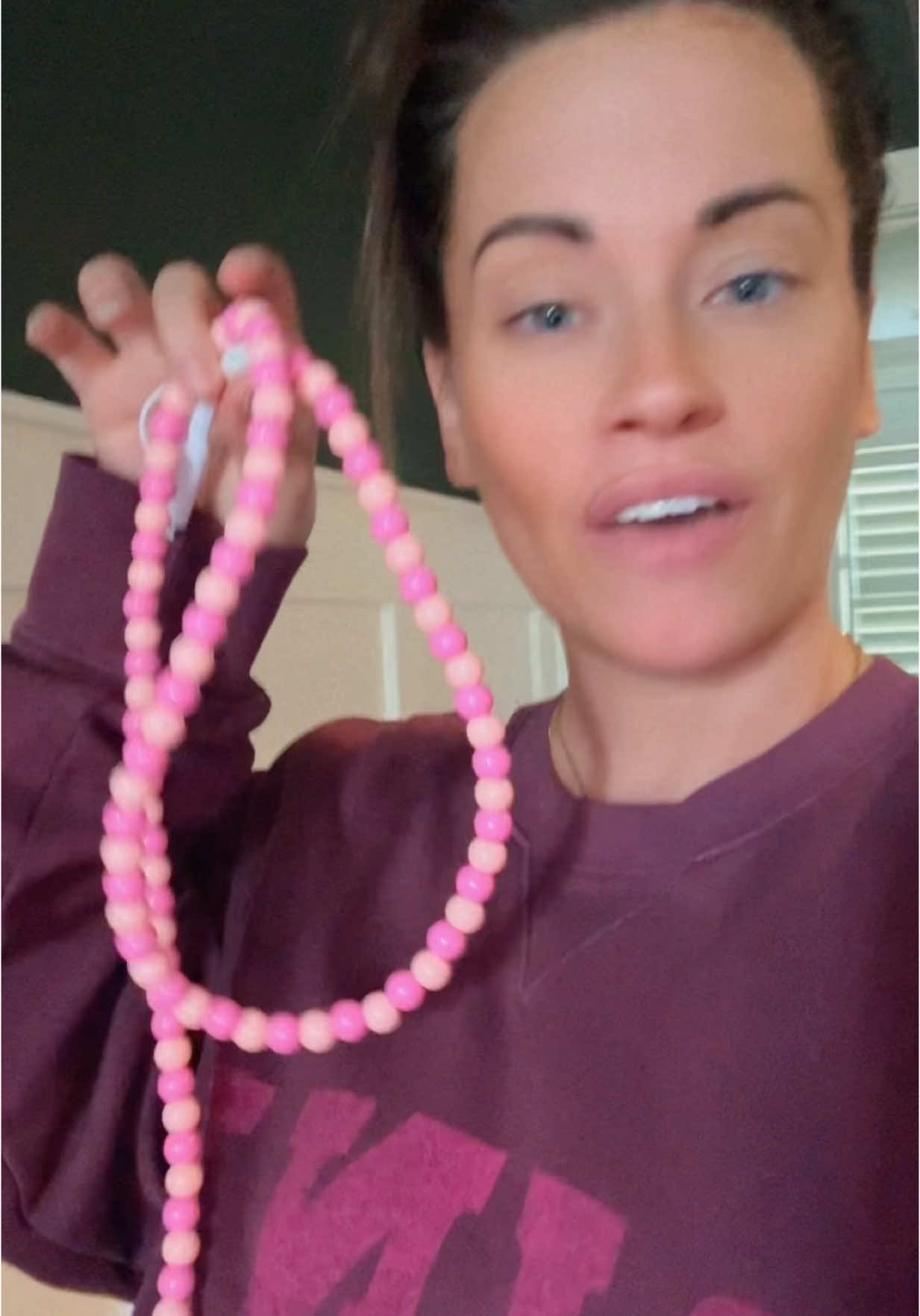 These are so cute! I think I want the multi color one anyway so ima get that one for me! #tiktokshop #tiktokshopcreatorpicks #tiktokahopsummerturnup #musthaves #tiktokshopfinds 