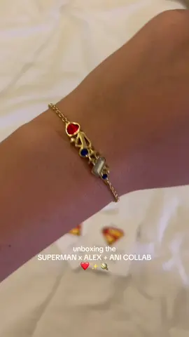@Superman x @ALEX AND ANI collection is so detailed 🥰 #superman #jewelry #movies #dc #merch #unboxing #microinfluencer 