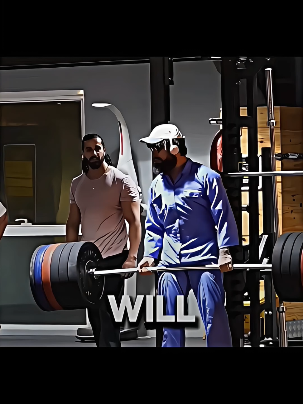 Anatoly prank with 😁💪 Bodybuilders #anatolyprank #funny #unitedstates #usa #anatoly #safe #gymprank #gym 
