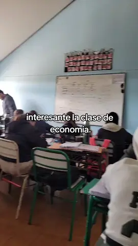 Juegazo!!!!!!! #fyp #paratii #viraltiktok #haikyu #haikyuu #game #escuelatiktok #escuela 