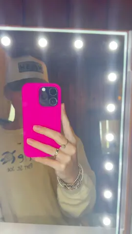 the cutest pink phone case💕🎀🌸🩷🌷 #fyp #iphonecase #tiktokshop #socute