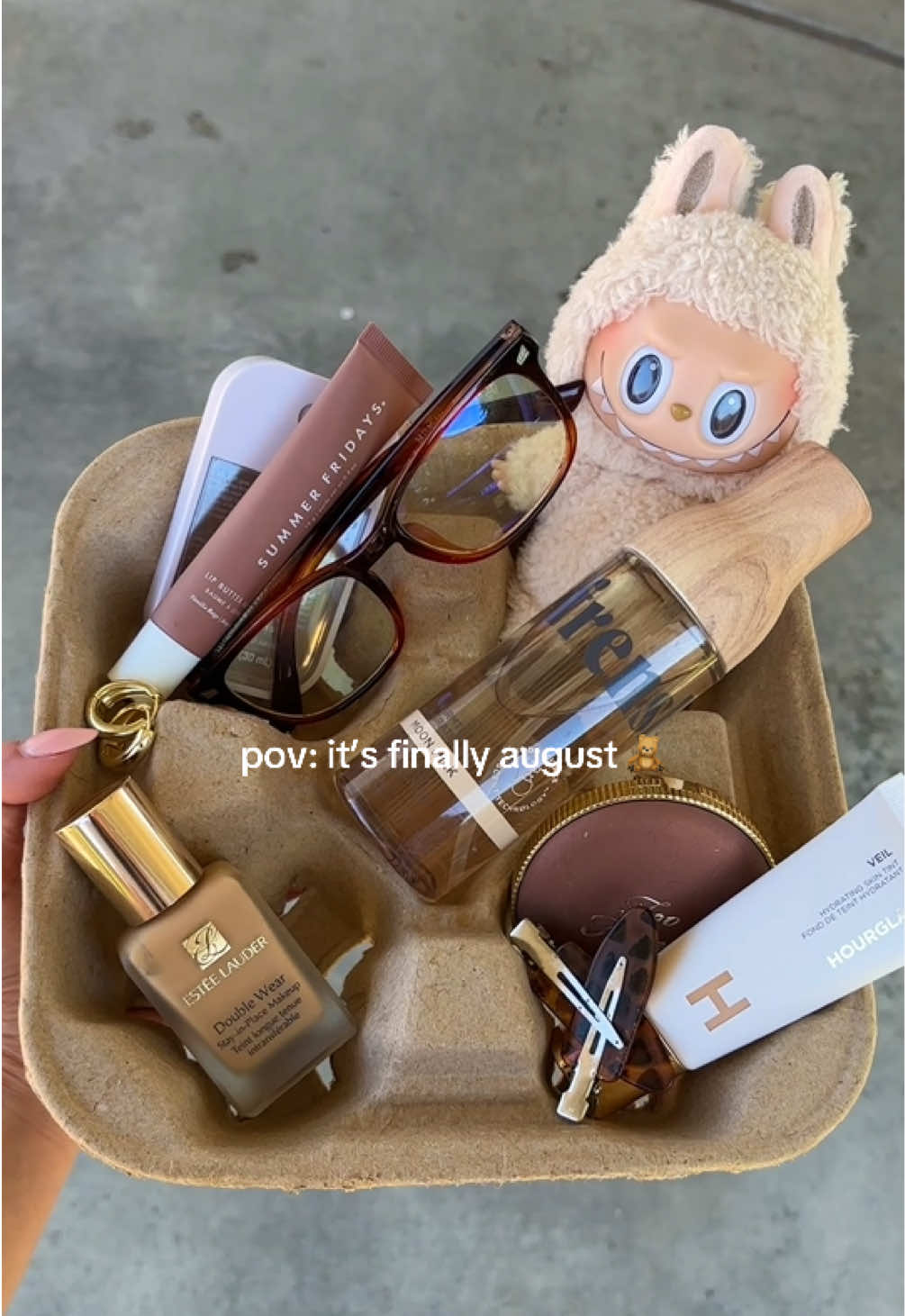 cozy vibes incoming 🧸🍂🍁 #autumnvibes #cozyvibes #fallmakeup  @influenster  #complimentary #MaybellinePartner