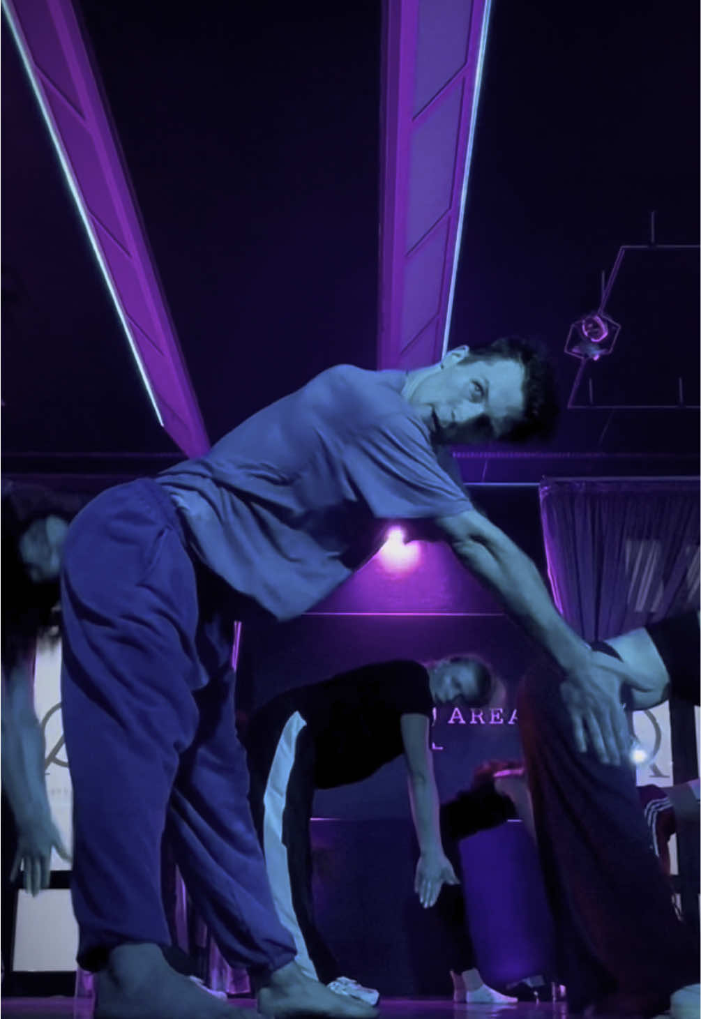 WHAT A BANGER ! @DemiLovato 😮‍💨 dc by me🙏🏻  Let me see you all dance! 🫶🏼  📍 @OpenArea_Dance #demilovato #fast #dancechallenge #openareadance #hamburg  #jazzfunkdance 